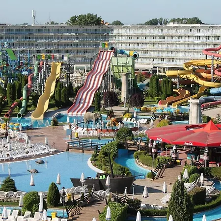 Aqua Nevis & Aqua Park Hotel